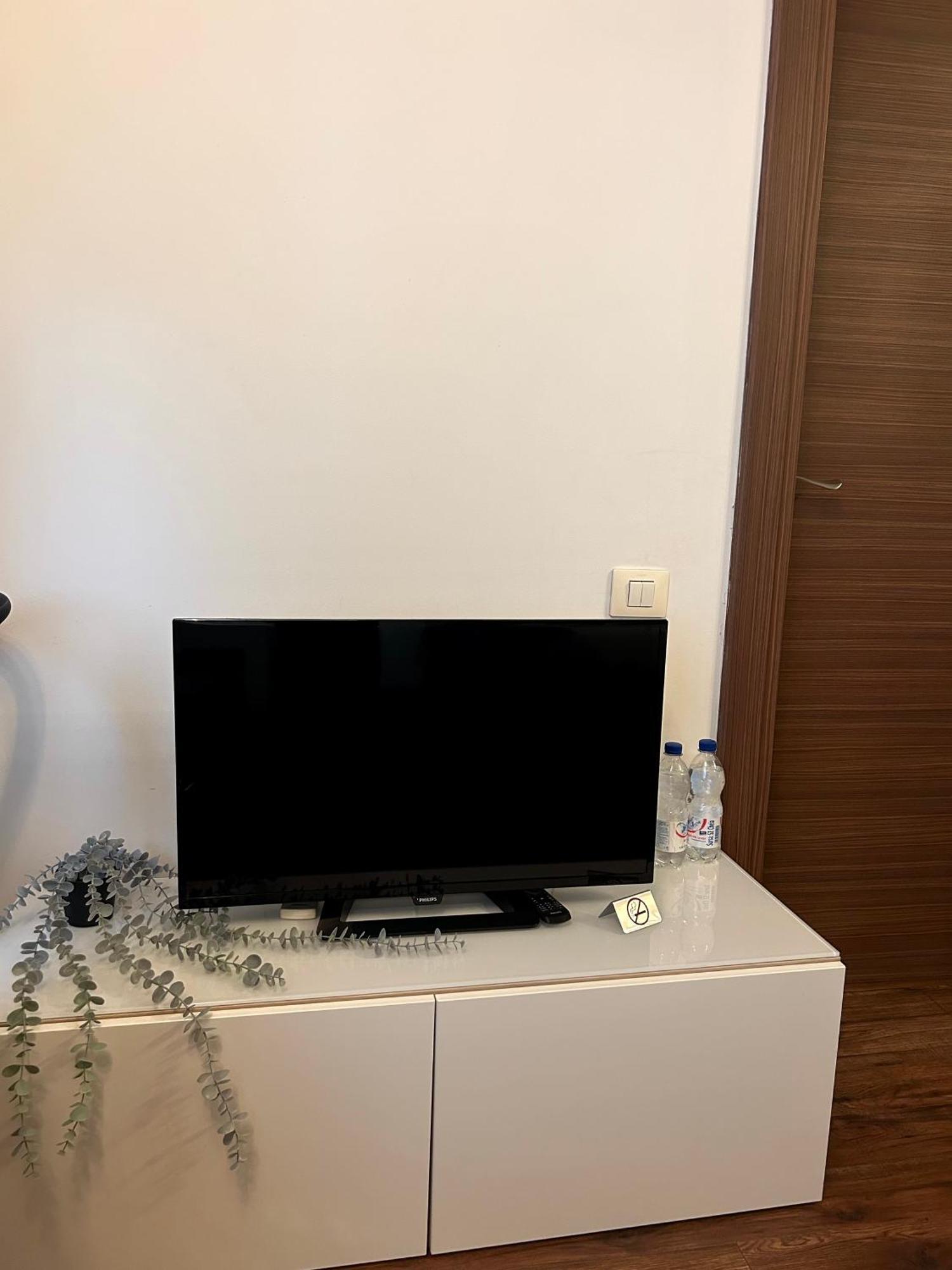 Cozy Apartment With Self Check-In Near Promenada Mall And Verdi Park Bucureşti Exterior foto